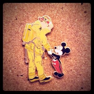 Disney Pin